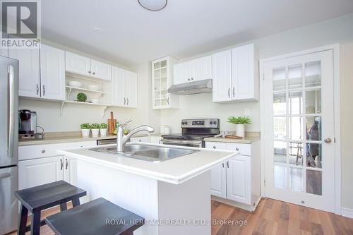 911 Harding Street, Whitby, ON - Indoor Photo Showing Kitchen With Double Sink
