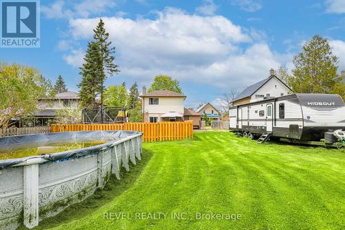 73 King Street, Kawartha Lakes, ON - Outdoor With Above Ground Pool