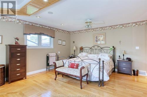 1221 Roselawn Drive, Windsor, ON - Indoor Photo Showing Bedroom