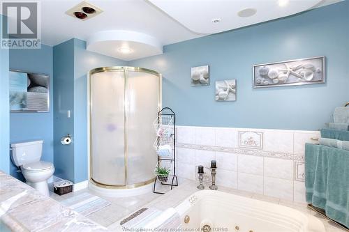 1221 Roselawn Drive, Windsor, ON - Indoor Photo Showing Bathroom