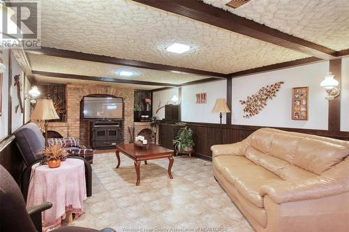 1221 Roselawn Drive, Windsor, ON - Indoor Photo Showing Other Room With Fireplace