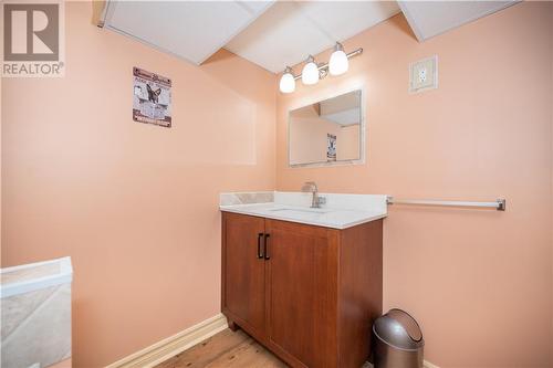 33624 Highway 17 Highway, Deep River, ON - Indoor Photo Showing Bathroom
