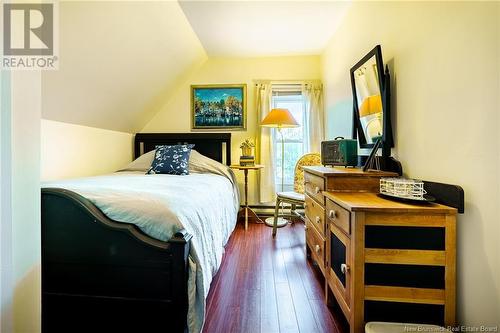 83 Hayes Street, Fredericton, NB - Indoor Photo Showing Bedroom