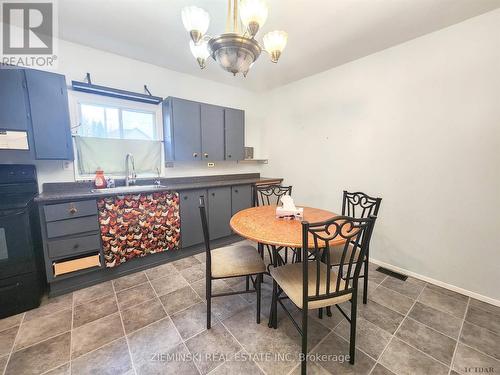 4 Folger Street, Kirkland Lake, ON - Indoor Photo Showing Dining Room