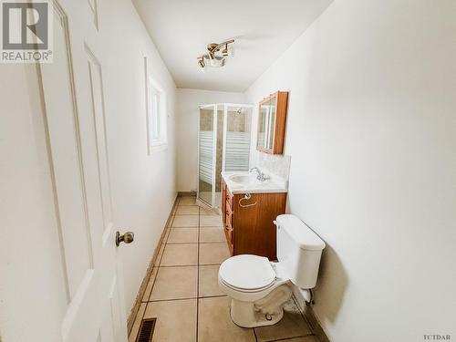 21 Prospect Ave, Cobalt, ON - Indoor Photo Showing Bathroom