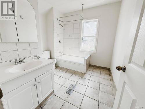 21 Prospect Ave, Cobalt, ON - Indoor Photo Showing Bathroom