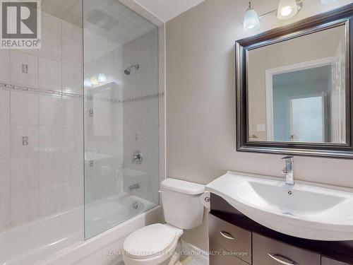 532 Village Parkway, Markham, ON - Indoor Photo Showing Bathroom
