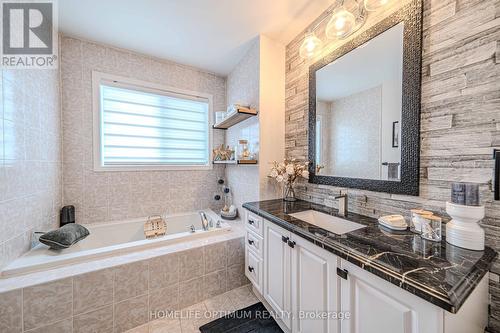 134 Win Timbers Crescent, Whitchurch-Stouffville, ON - Indoor Photo Showing Bathroom