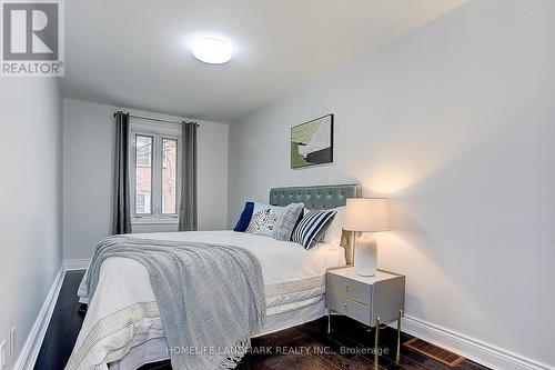 237 Ontario Street, Toronto, ON - Indoor Photo Showing Bedroom