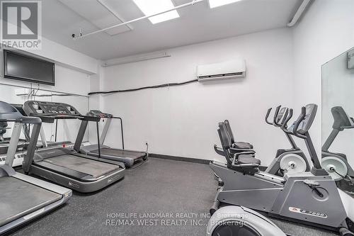 612 - 100 Leeward Glenway, Toronto, ON - Indoor Photo Showing Gym Room