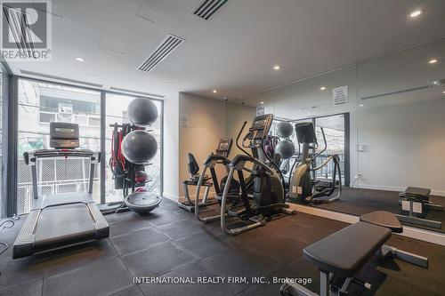 509 - 458 Richmond Street W, Toronto, ON - Indoor Photo Showing Gym Room
