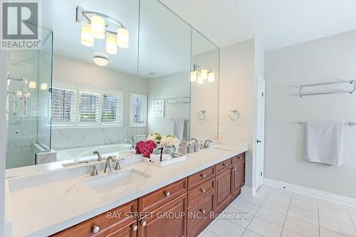 24 Sachet Drive, Richmond Hill, ON - Indoor Photo Showing Bathroom