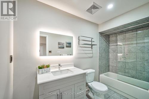 4224 Sagebrush Trail, Mississauga, ON - Indoor Photo Showing Bathroom