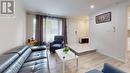 25 Cottonwood Crescent, London, ON  - Indoor Photo Showing Living Room 