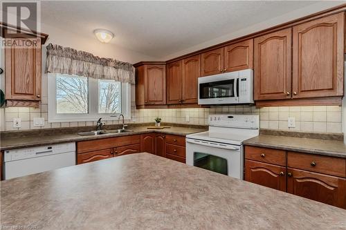 133596 Wilcox Lake Road, Grey Highlands, ON - Indoor Photo Showing Kitchen With Double Sink