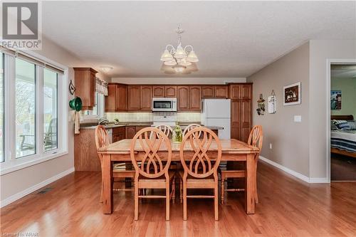 133596 Wilcox Lake Road, Grey Highlands, ON - Indoor Photo Showing Dining Room