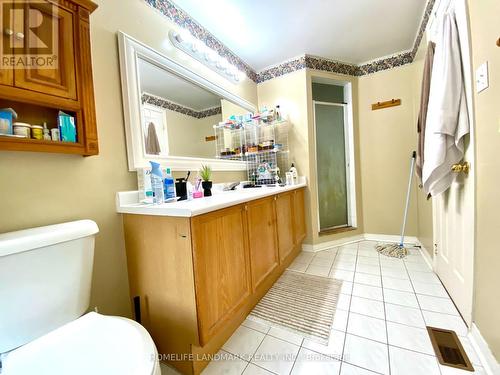 19 - 2550 Thomas Street, Mississauga, ON - Indoor Photo Showing Bathroom