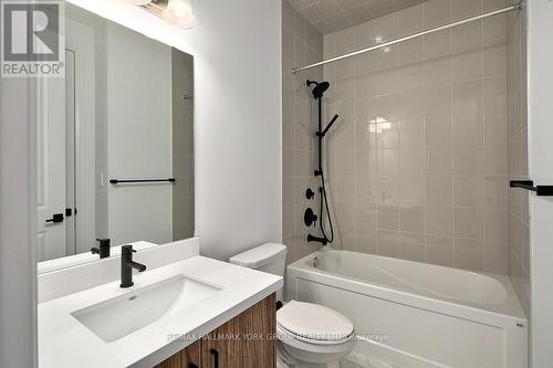 5 - 11 Bay Street E, Blue Mountains, ON - Indoor Photo Showing Bathroom