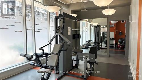 1010 - 180 York Street, Ottawa, ON - Indoor Photo Showing Gym Room