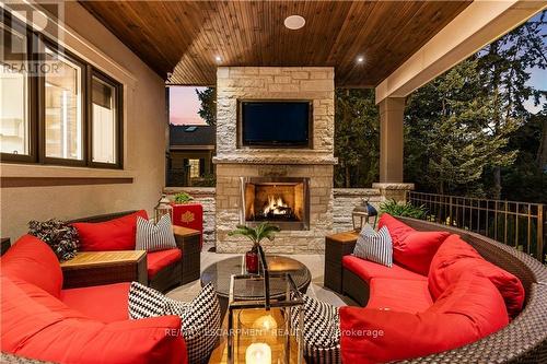 217 Poplar Drive, Burlington, ON -  With Fireplace With Deck Patio Veranda With Exterior