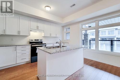 1544 Hilson Heights, Milton, ON - Indoor Photo Showing Kitchen With Double Sink With Upgraded Kitchen