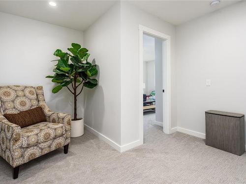 3332 Harbourview Blvd, Courtenay, BC - Indoor Photo Showing Other Room