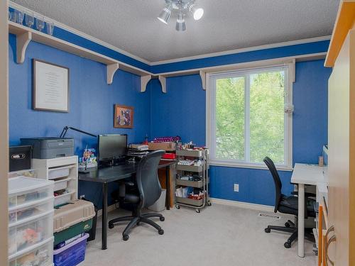 2102 Manchester Lane, Nanaimo, BC - Indoor Photo Showing Office