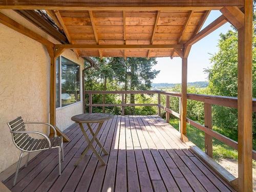 2998 Mallard Ave, Central Saanich, BC - Outdoor With Deck Patio Veranda With Exterior