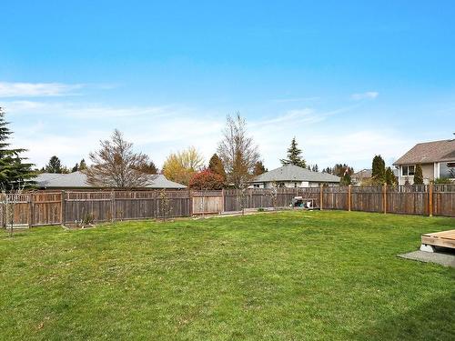 2131 Stirling Pl, Courtenay, BC - Outdoor With Backyard