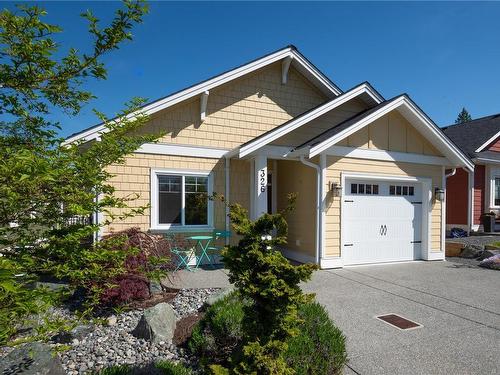 326 Edgewood Cres, Duncan, BC - Outdoor With Facade