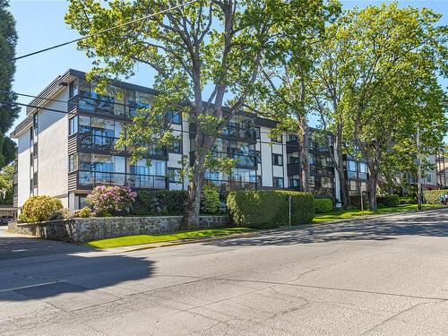 304-1665 Oak Bay Ave, Victoria, BC - Outdoor With Facade