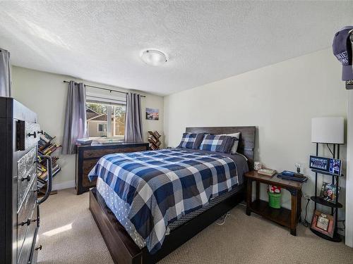106-6800 Grant Rd West, Sooke, BC - Indoor Photo Showing Bedroom
