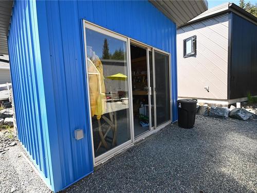 7468 Teal Crt, Lake Cowichan, BC - Outdoor With Exterior