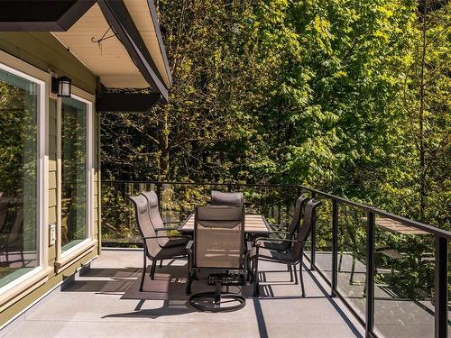 2092 Indian Cres, Duncan, BC - Outdoor With Exterior