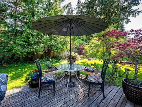 174 Mariwood Dr, Campbell River, BC - Outdoor With Deck Patio Veranda