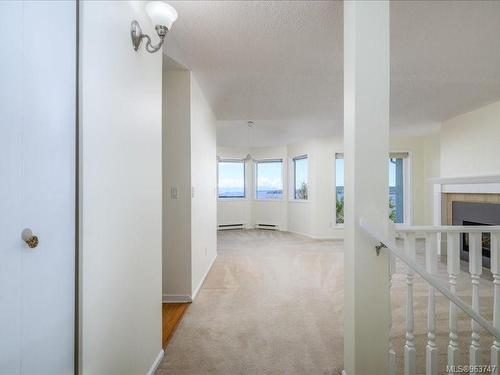 934 Highview Terr, Nanaimo, BC - Indoor Photo Showing Other Room