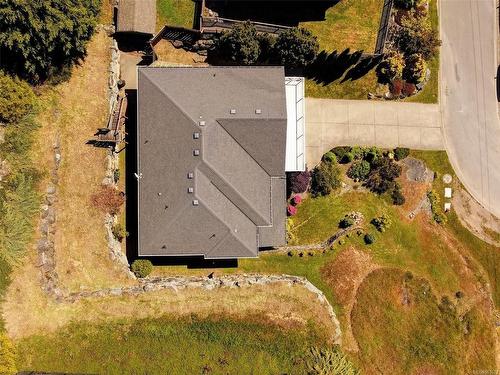 402 Latoria Rd, Colwood, BC - Outdoor