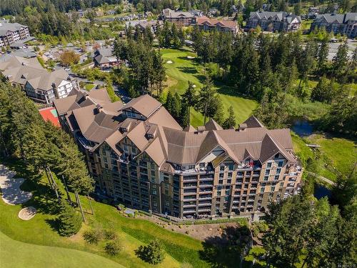 215-1400 Lynburne Pl, Langford, BC - Outdoor With View