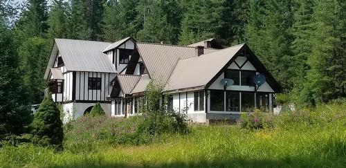 1377 Collings Road, Seymour Arm, BC - Outdoor