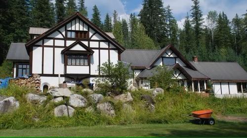 1377 Collings Road, Seymour Arm, BC - Outdoor