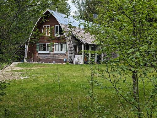 1377 Collings Road, Seymour Arm, BC - Outdoor