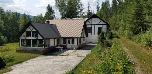 1377 Collings Road, Seymour Arm, BC - Outdoor