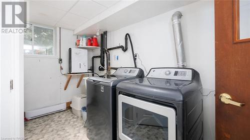1100 Dorcas Bay Road, Northern Bruce Peninsula, ON - Indoor Photo Showing Laundry Room
