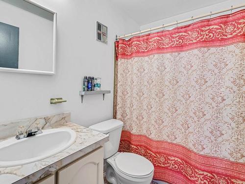 Dwelling - 173Z Rue Delagrave, Saint-Jean-Sur-Richelieu, QC - Indoor Photo Showing Bathroom