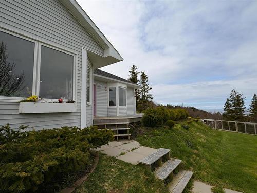 7067 Highway 337, Cape George Point, NS 