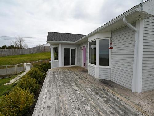 7067 Highway 337, Cape George Point, NS 