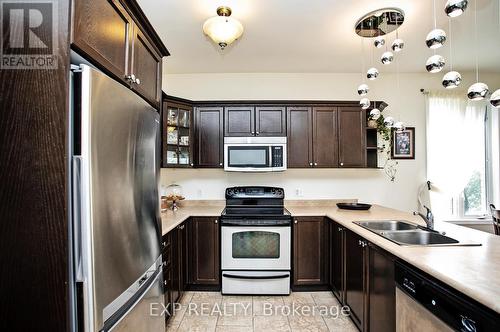 1346 Haggis Drive, Peterborough, ON - Indoor Photo Showing Kitchen With Double Sink