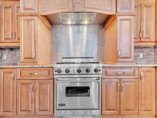 Cuisine - 110 Rue Du Domaine-Fortier, Saint-Colomban, QC - Indoor Photo Showing Kitchen