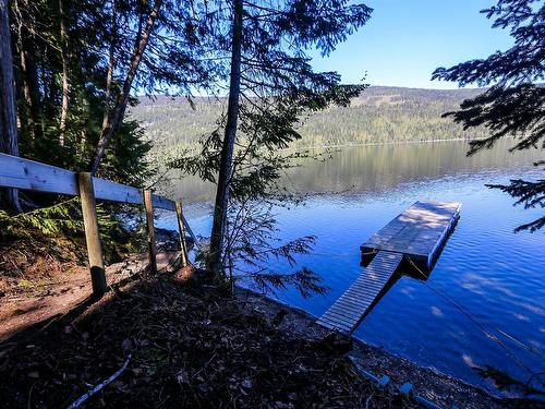 5319 East Barriere Lake Fsr, Barriere, BC 