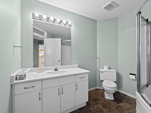 56-1950 Braeview Place, Kamloops, BC - Indoor Photo Showing Bathroom